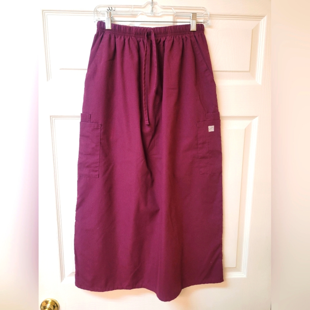 Buttersoft Burgundy Scrub Skirt